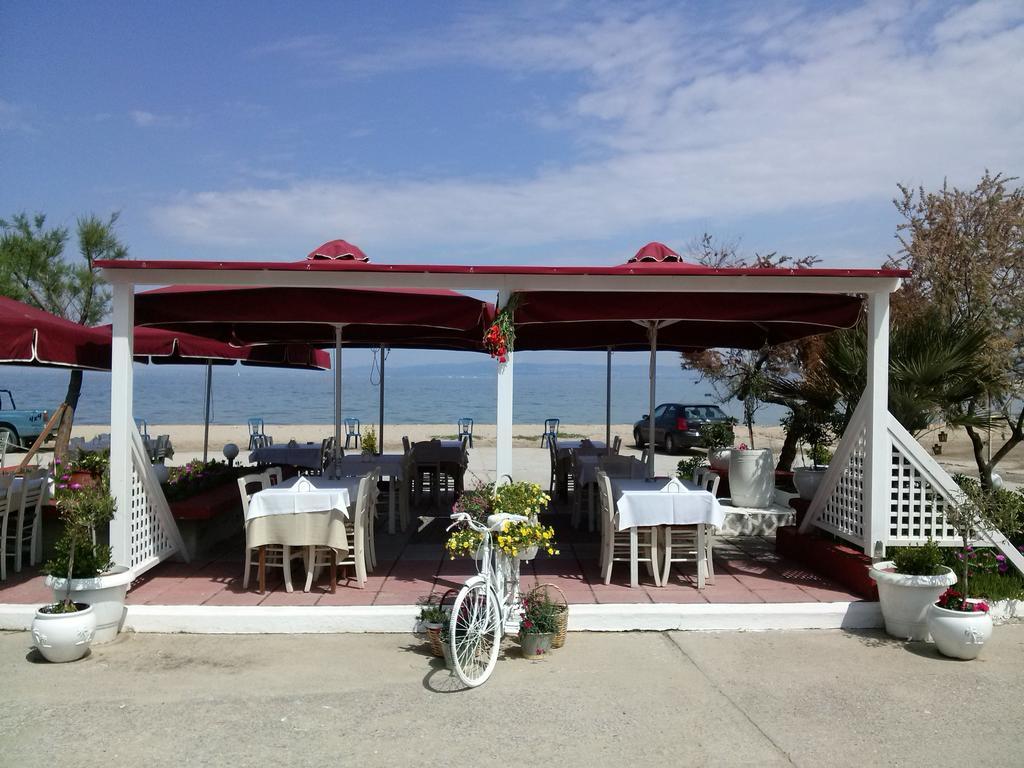 Anemos Hotel Agia Triada  Exterior photo