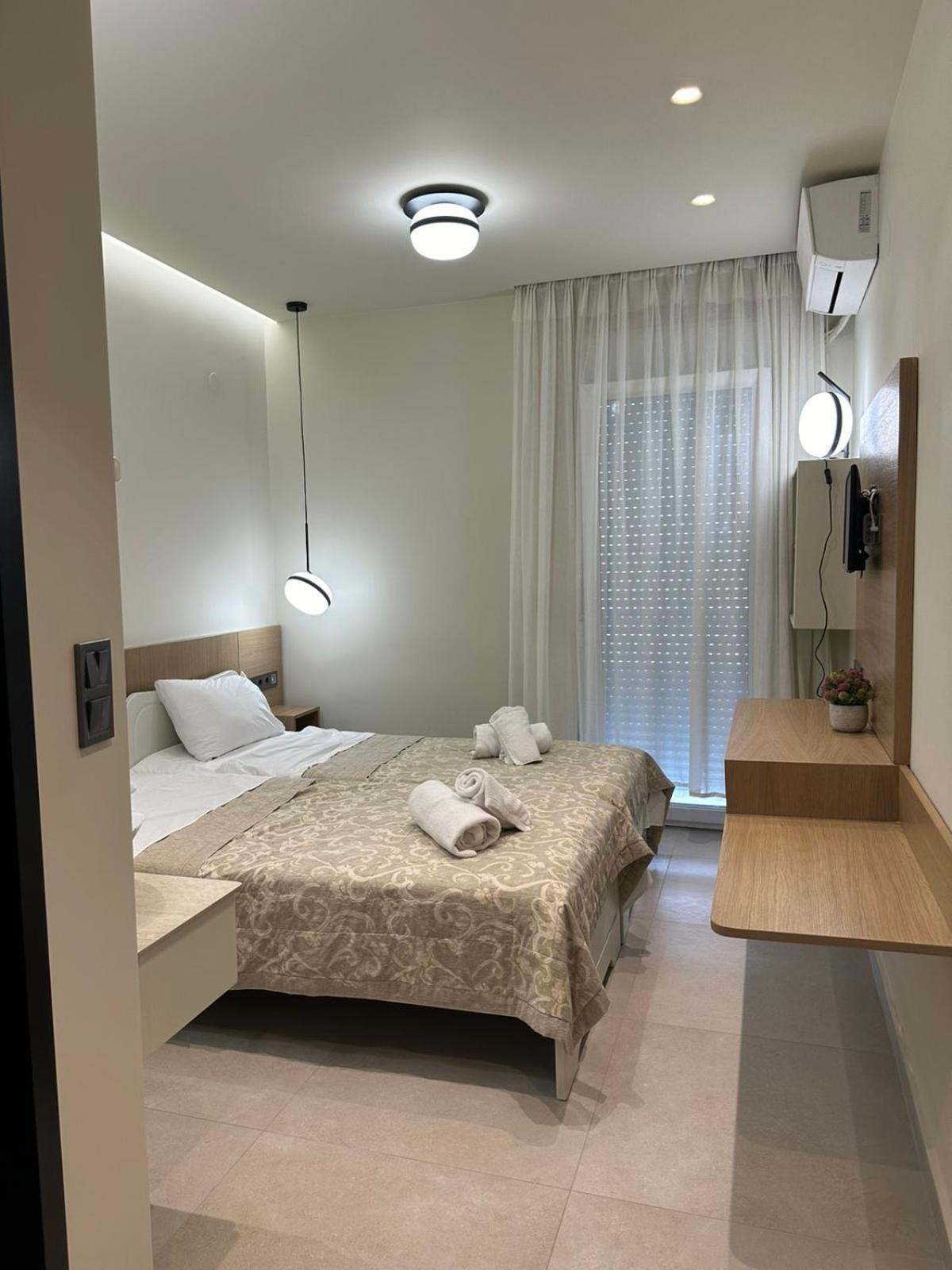 Anemos Hotel Agia Triada  Exterior photo
