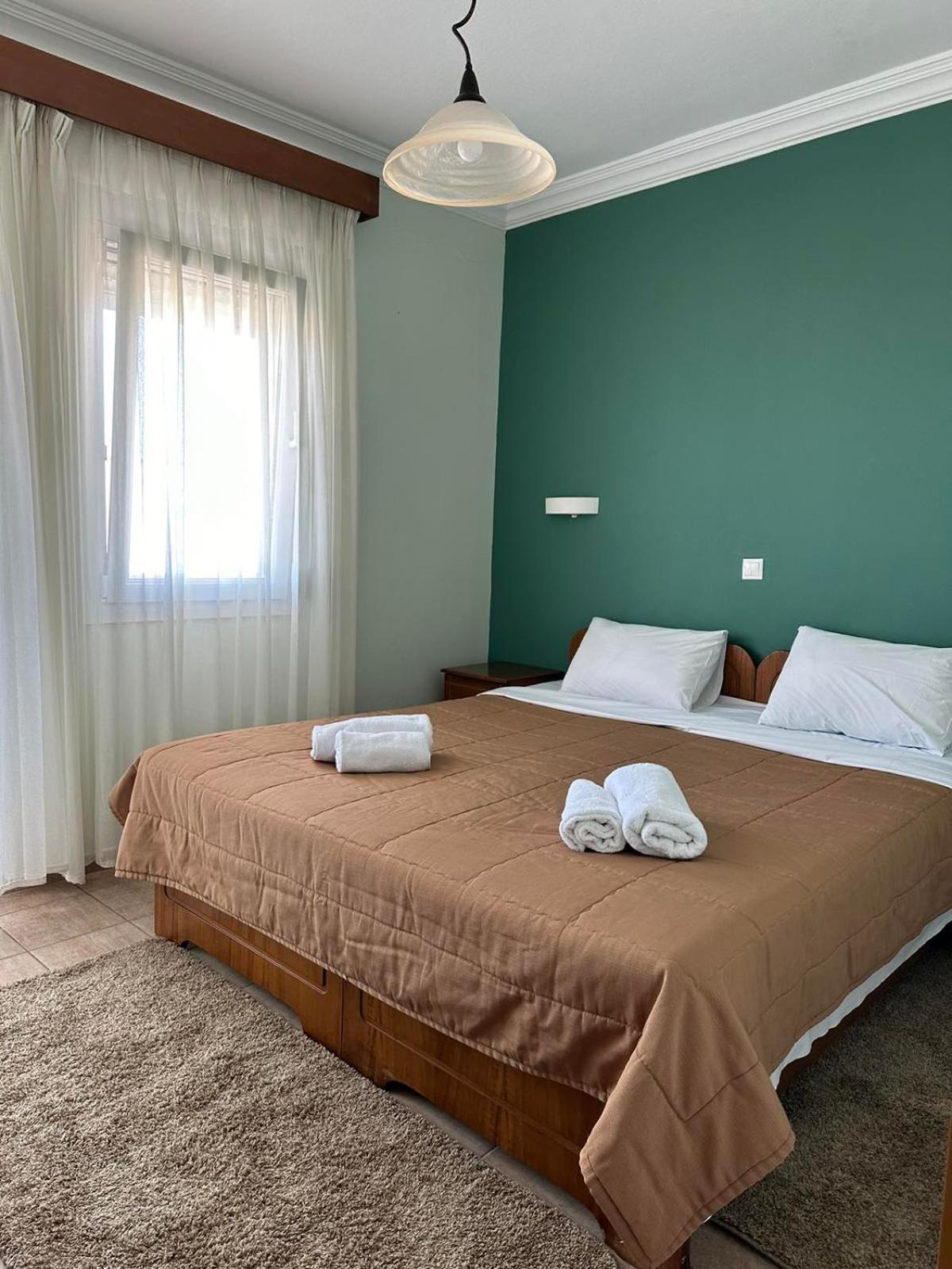 Anemos Hotel Agia Triada  Exterior photo