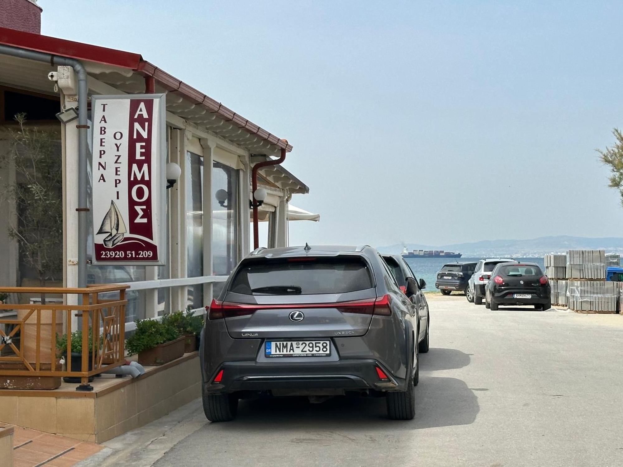 Anemos Hotel Agia Triada  Exterior photo