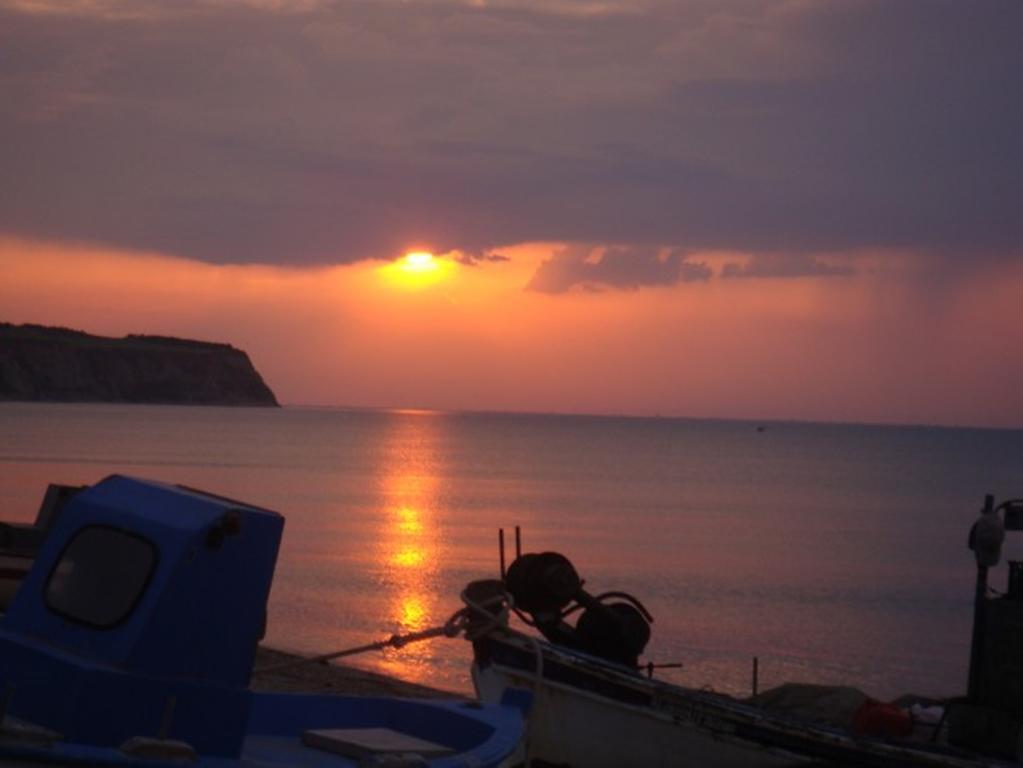 Anemos Hotel Agia Triada  Exterior photo